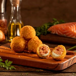 Croquete de Salmão com Cream Cheese