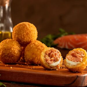 Croquete de Salmão com Cream Cheese